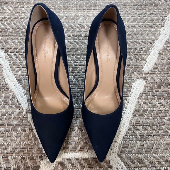 Massimo Matteo Pointy Toe Pump Sz 8M - Picture 6 of 7